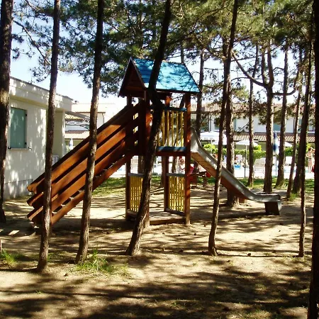 Villaggio Ca' Del Pino * Bibione