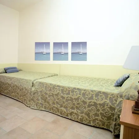 Lägenhet Villaggio Ca' Del Pino