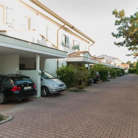 Villaggio Ca' Del Pino Apartman