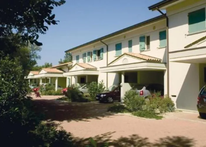 Villaggio Ca' Del Pino 아파트