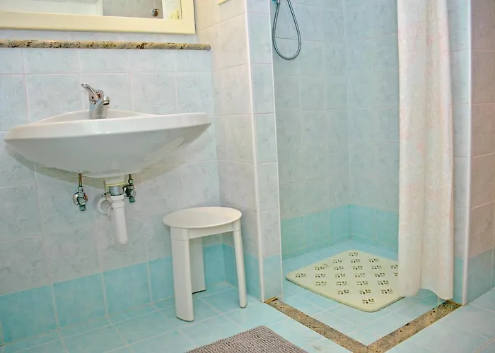 아파트 Villaggio Ca' Del Pino 비비오네