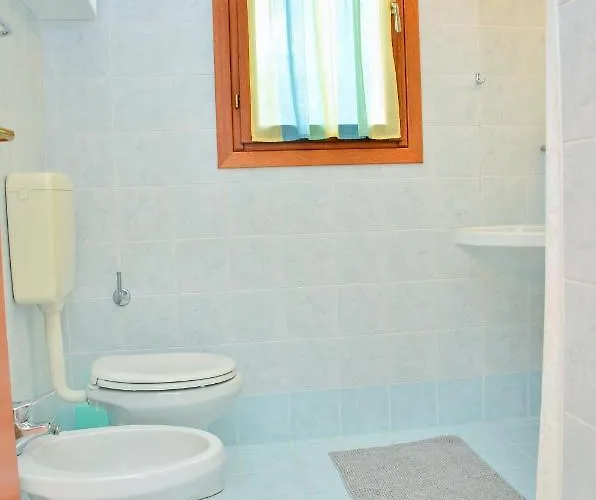 Villaggio Ca' Del Pino 아파트 비비오네